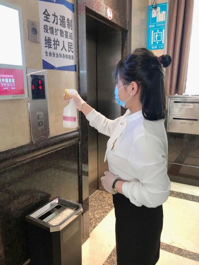 Insail Hotels Railway Station Guangzhou Exteriör bild